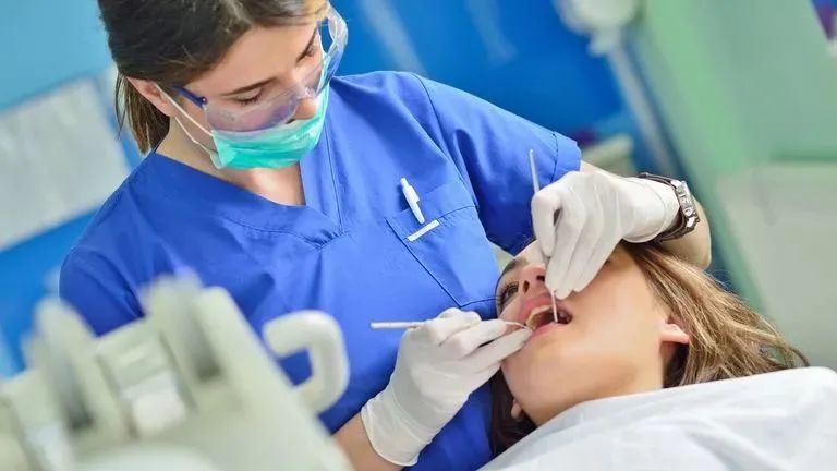 在英國怎么看牙？NHS看牙全攻略趕緊收藏！
